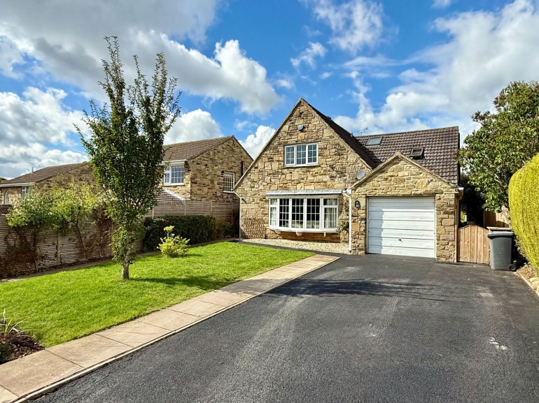 Wetherby, Chatsworth Drive, LS22