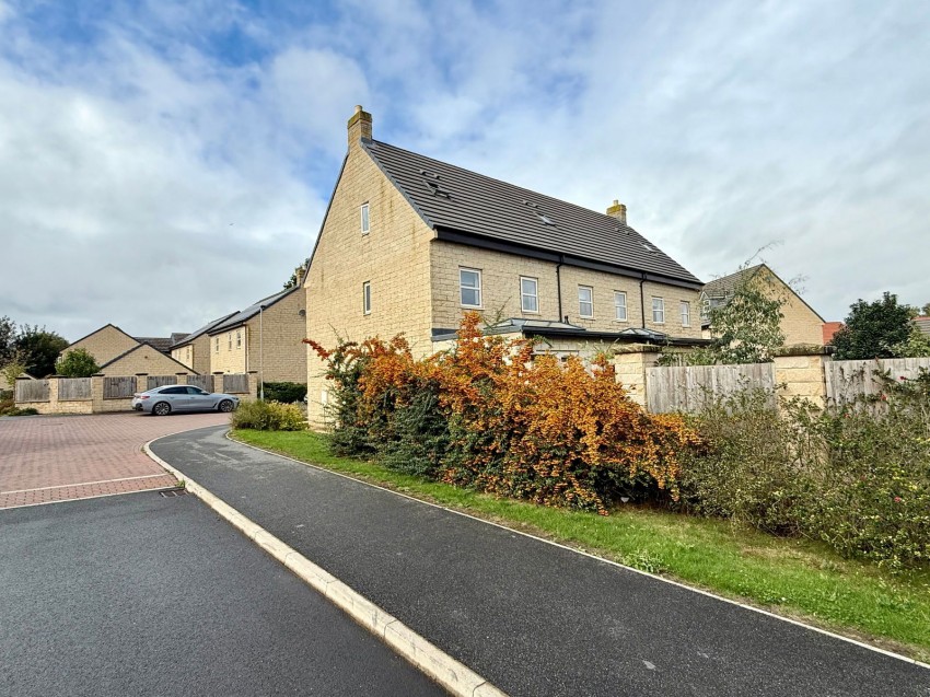 Images for Boston Spa, Thorp Drive, LS23