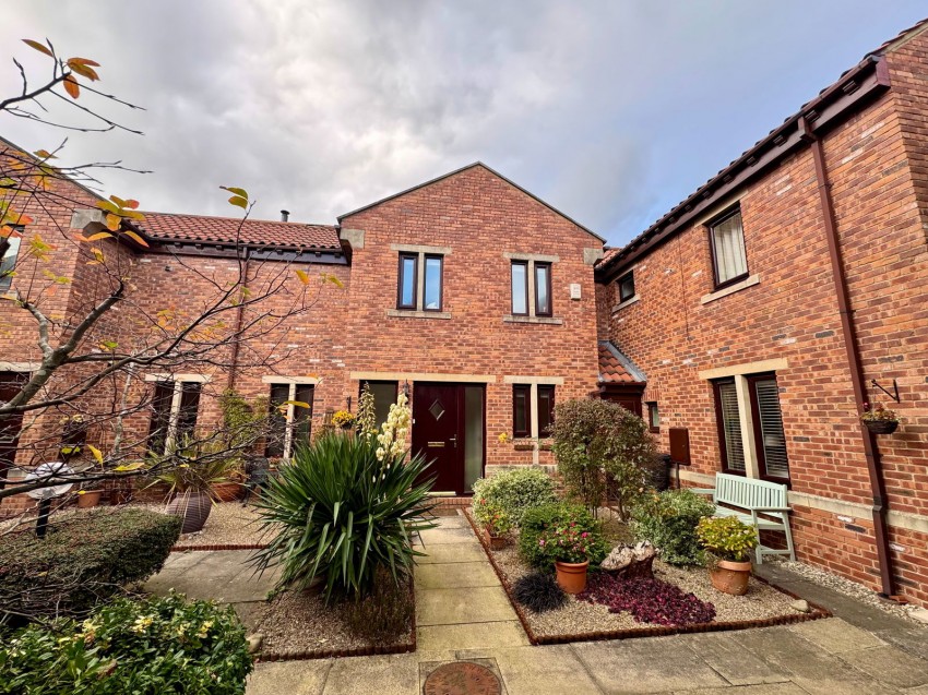 Images for Goldsborough, Knaresborough, Avenue House Court, HG5