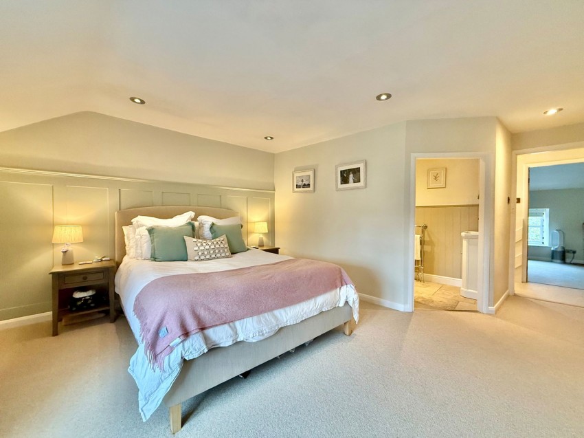 Images for Clifford, Albion Street, LS23 
