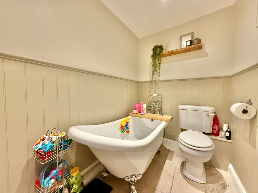 Images for Clifford, Albion Street, LS23 