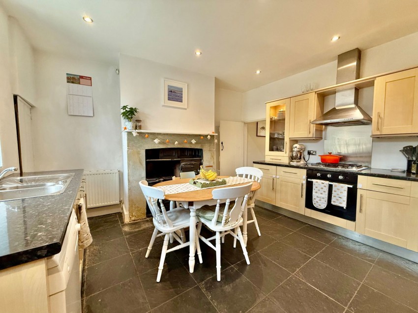 Images for Clifford, Albion Street, LS23 