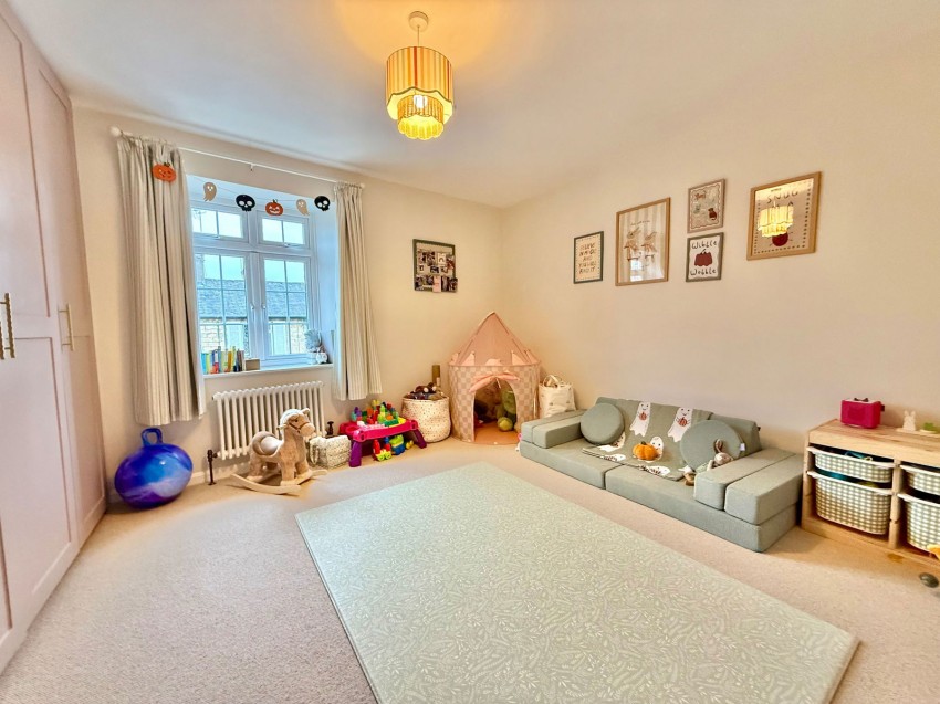 Images for Clifford, Albion Street, LS23 