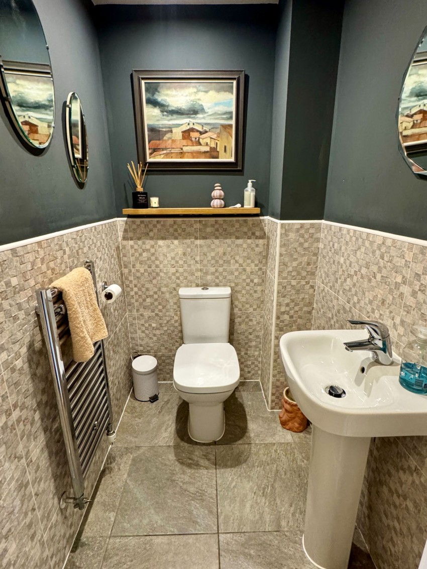 Images for Boston Spa, High Street, LS23