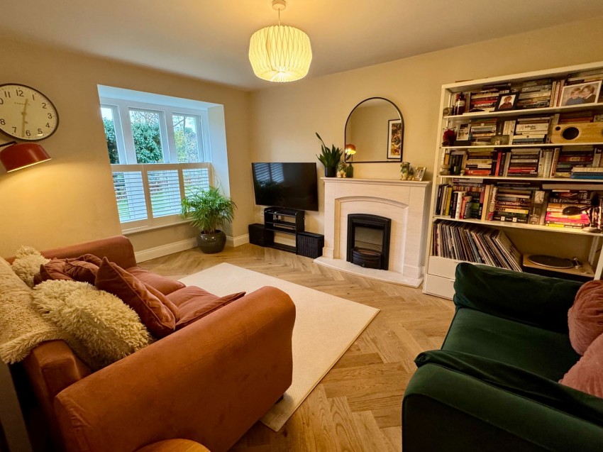 Images for Boston Spa, High Street, LS23