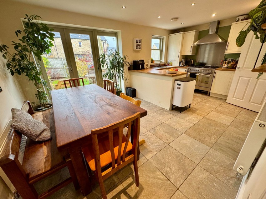 Images for Boston Spa, High Street, LS23