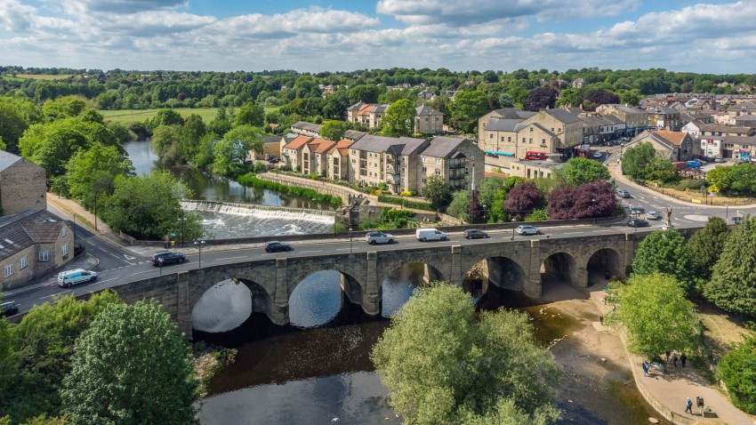 Images for Wetherby, Bridge End, Boston Road, LS22 