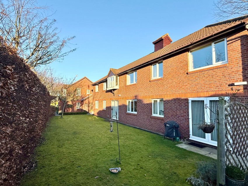 Images for Scarcroft ~ Scarcroft Court, Thorner Lane, LS14 