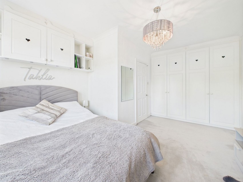 Images for Scarcroft, Fern Chase, LS14 