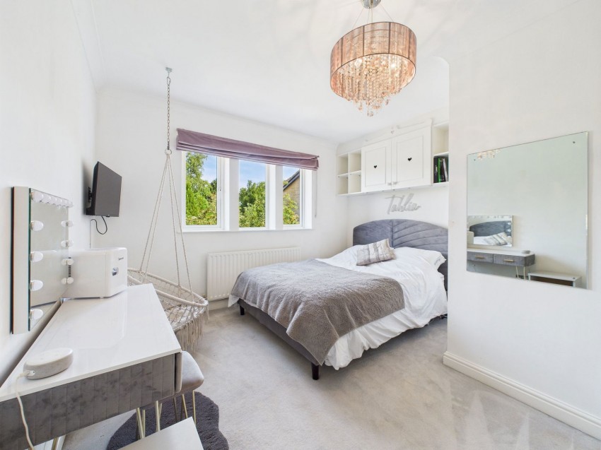 Images for Scarcroft, Fern Chase, LS14 