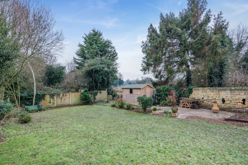 Images for Walton, Main Street, LS23 