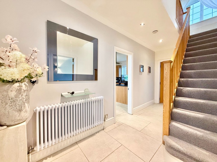 Images for Boston Spa, Slade Close, LS23 