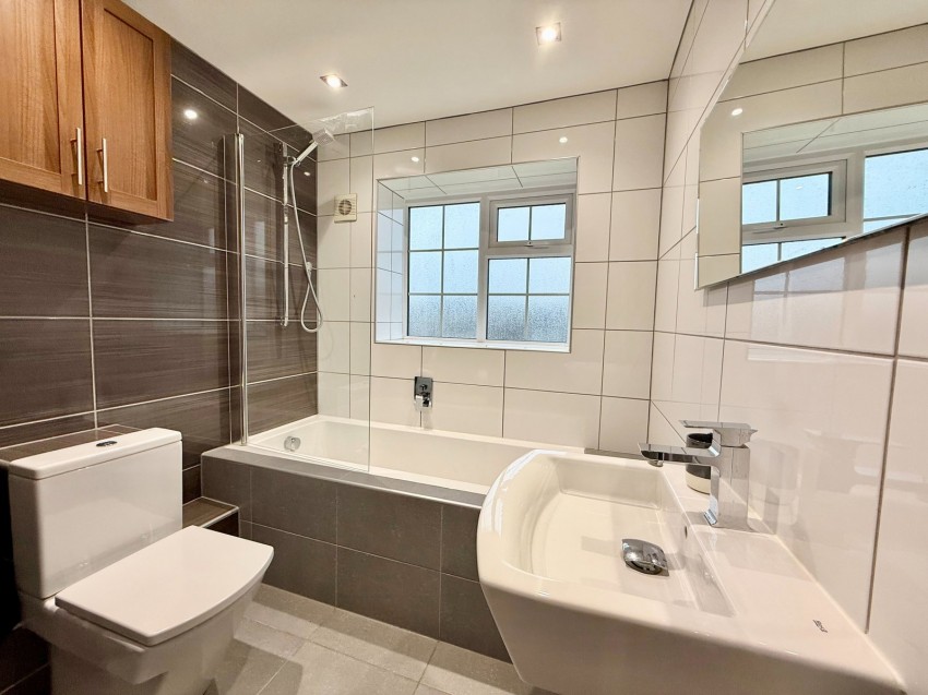 Images for Boston Spa, Slade Close, LS23 