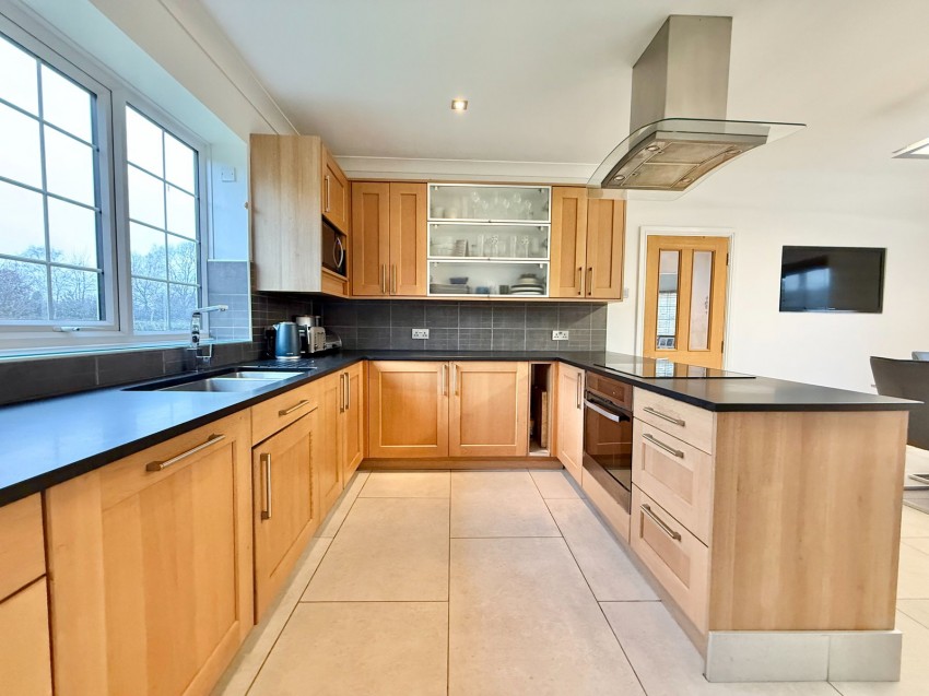 Images for Boston Spa, Slade Close, LS23 