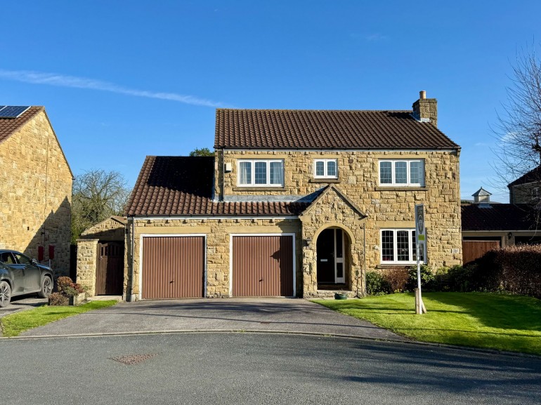 Monk Fryston, The Meadows, LS25 