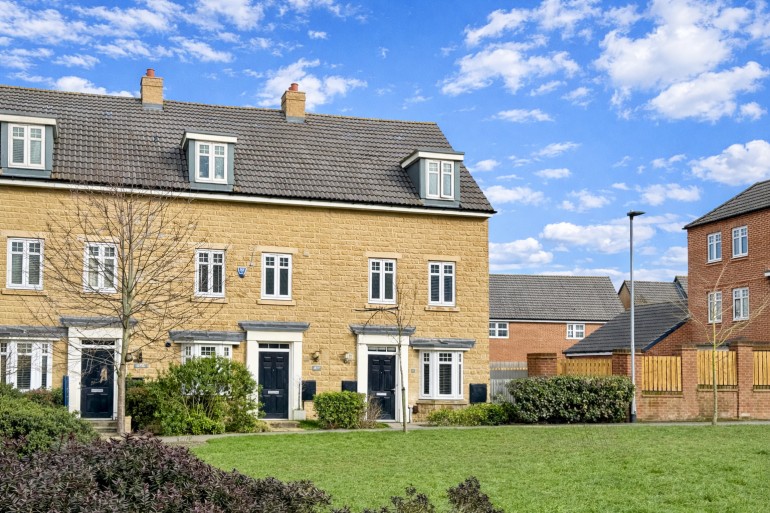 Wetherby, Montagu Close, LS22 