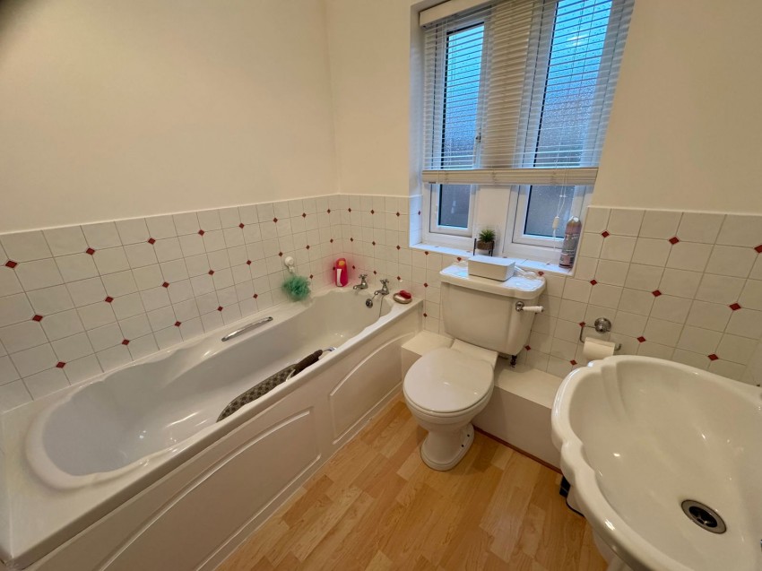 Images for Goldsborough ~ Avenue House Court, Knaresborough, HG5 