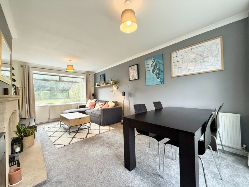 Images for Leeds ~ Fieldhouse Drive, LS17