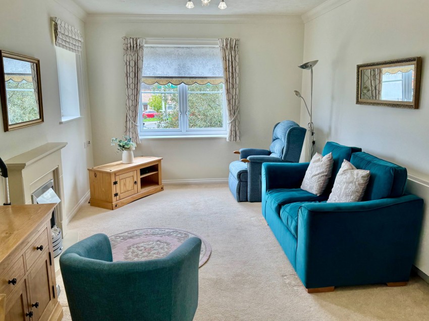 Images for Wetherby ~ Tatterton Lodge, York Road, LS22 