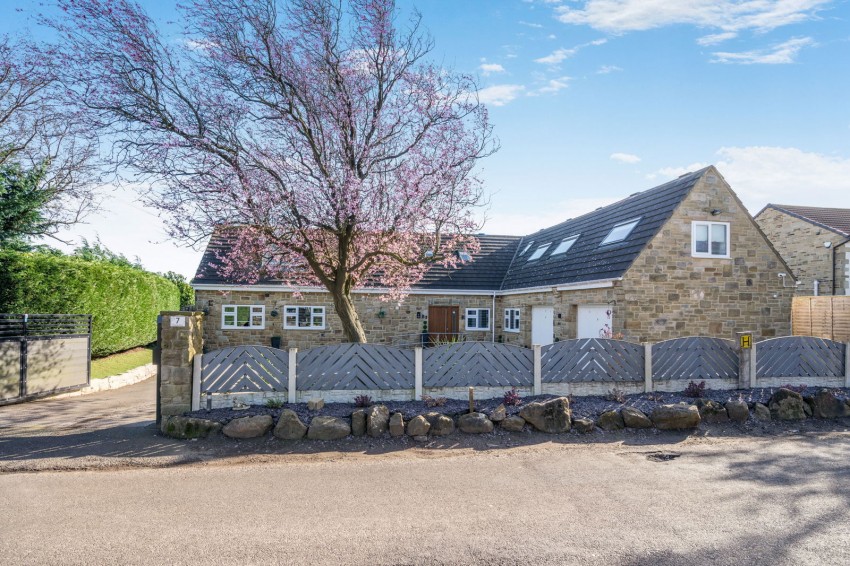 Images for Bardsey, Blackmoor Lane, LS17