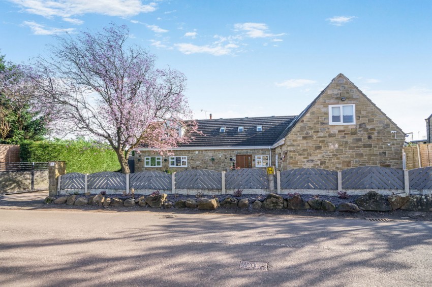 Images for Bardsey, Blackmoor Lane, LS17