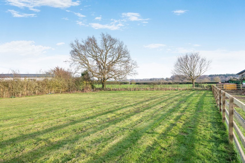 Images for Bardsey, Blackmoor Lane, LS17