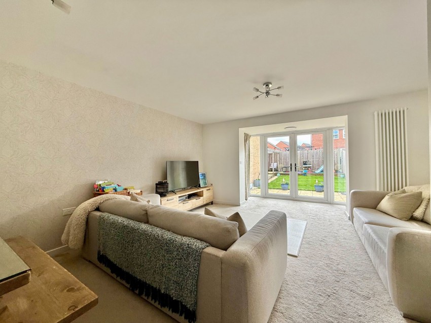 Images for Wetherby ~ Sandbeck Close, LS22 