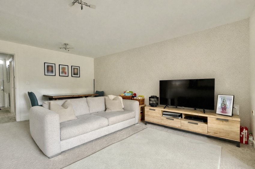 Images for Wetherby ~ Sandbeck Close, LS22 