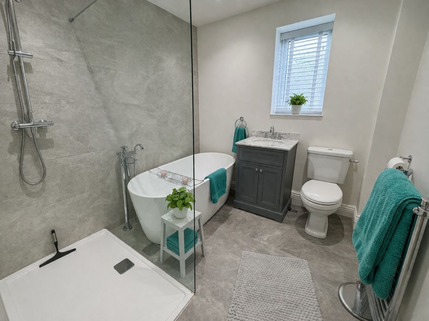 Images for Saxton ~ Dam Lane, LS24 