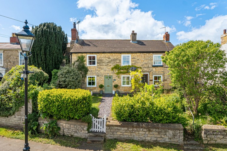 Clifford, Willow Lane, LS23