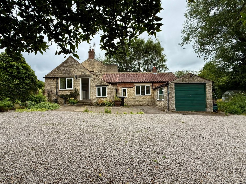 Images for Walton ~ Sunnybank & Eureka, Hall Park Road, LS23 