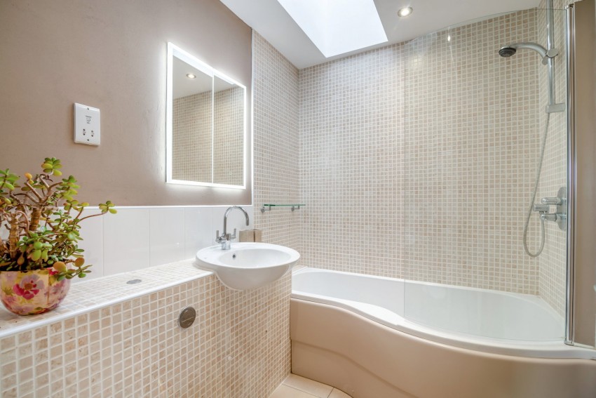 Images for Monk Fryston ~ Brecks Farm, Selby Road, LS25  