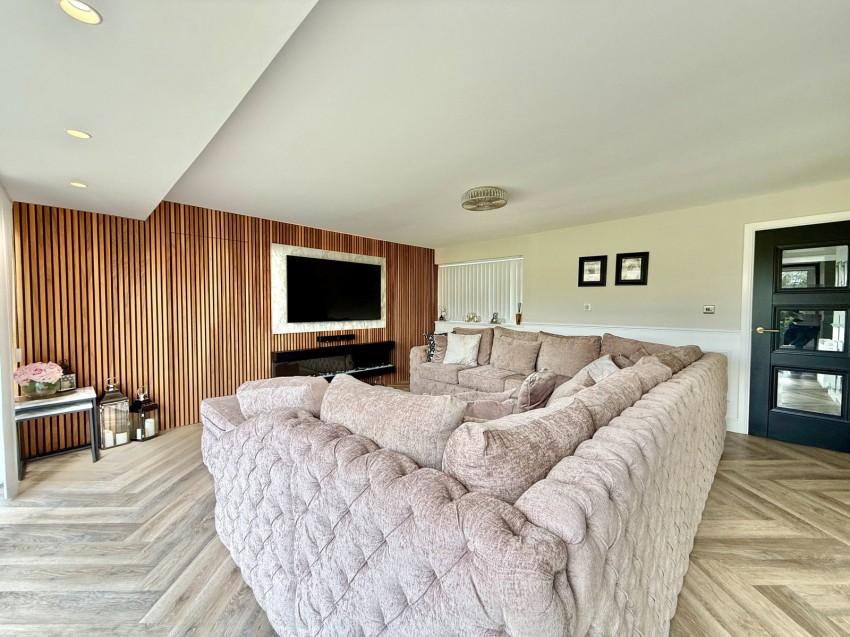 Images for Bardsey ~ Albans Close, LS17  