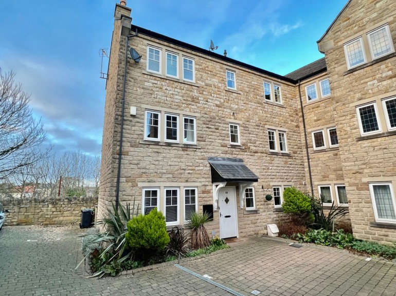 Wetherby, Micklethwaite Stables, LS22 