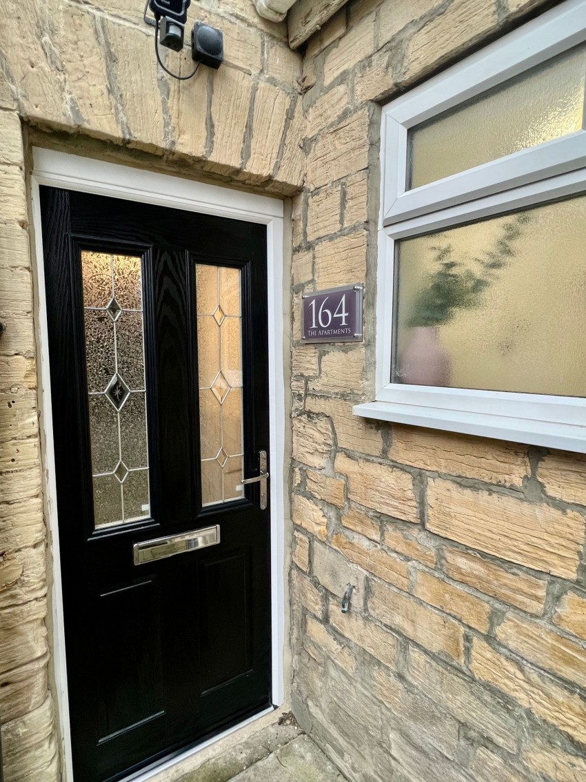 Images for Boston Spa, High Street, LS23 