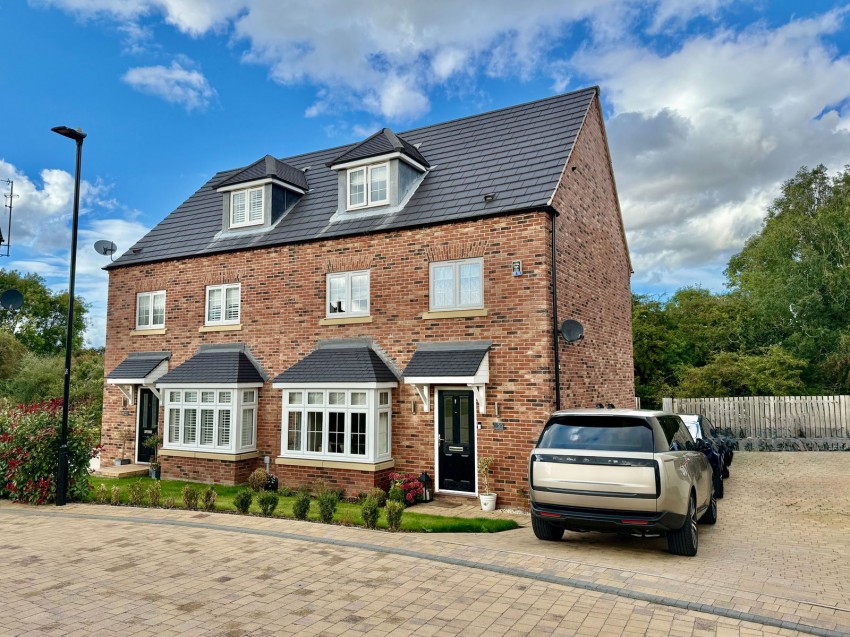 Images for Wetherby, Ezart Avenue, LS22