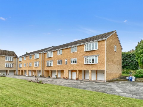 View Full Details for Wetherby, Leconfield Court, LS22 