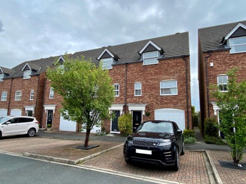 View Full Details for Church Fenton, Sandwath Drive, Tadcaster, LS24 