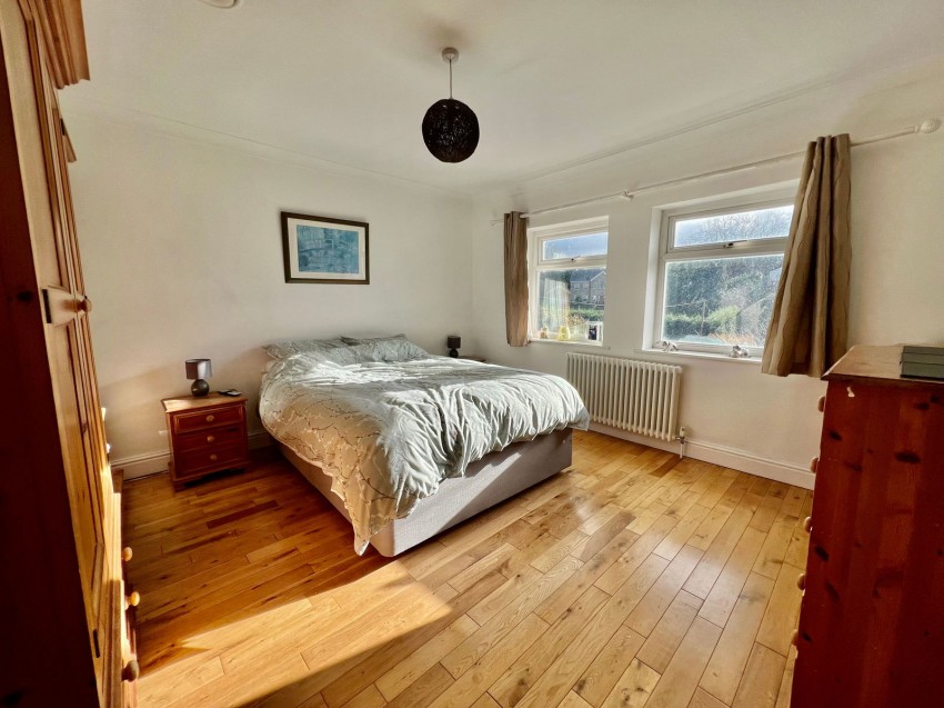 Images for Bardsey, Mill Lane, LS17