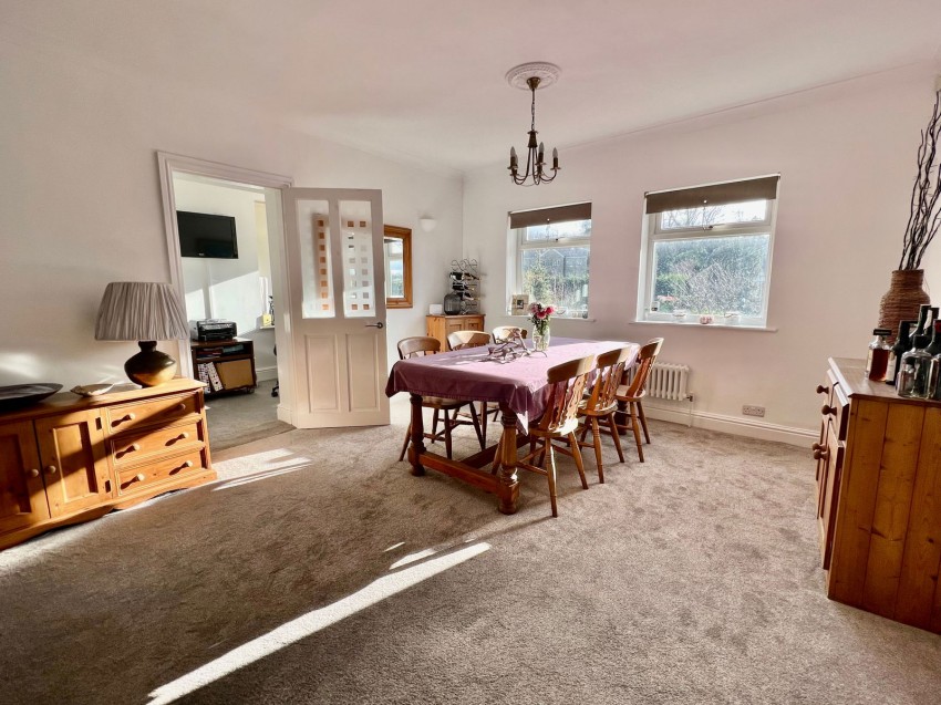 Images for Bardsey, Mill Lane, LS17