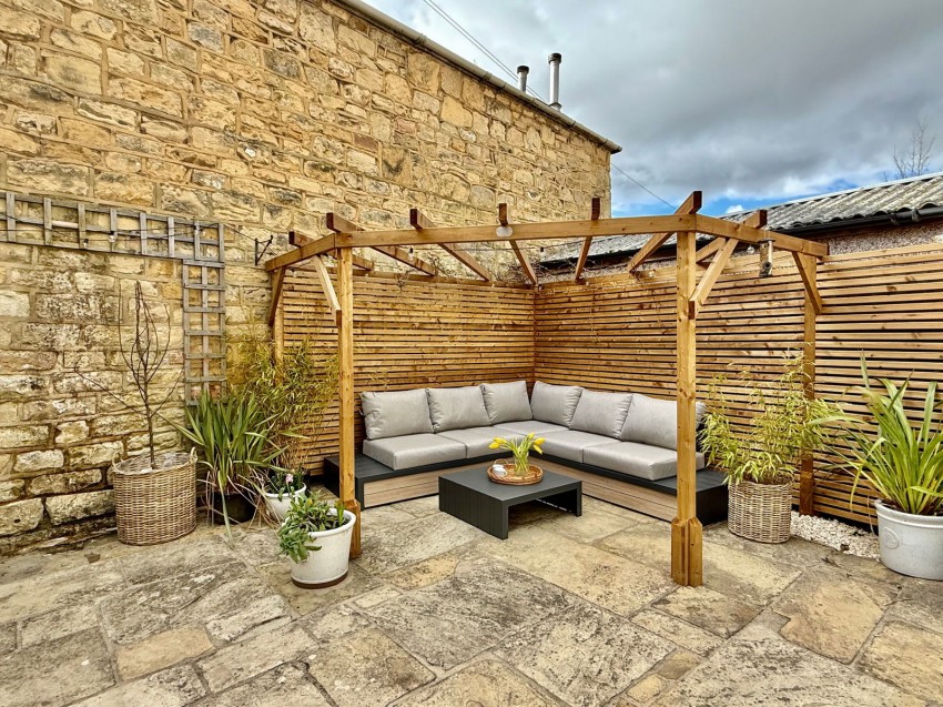 Images for Clifford, Wetherby, High Street, LS23