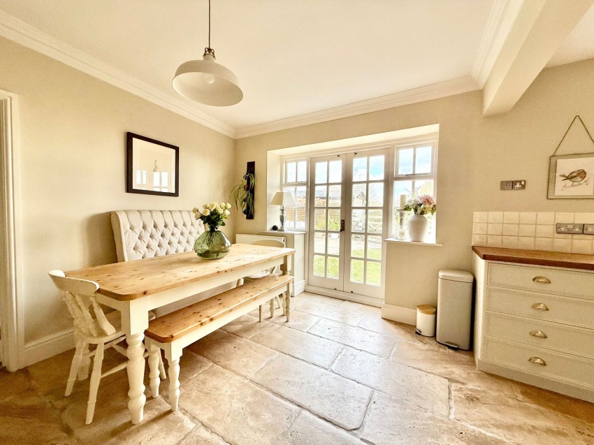 Images for Clifford, Wetherby, High Street, LS23