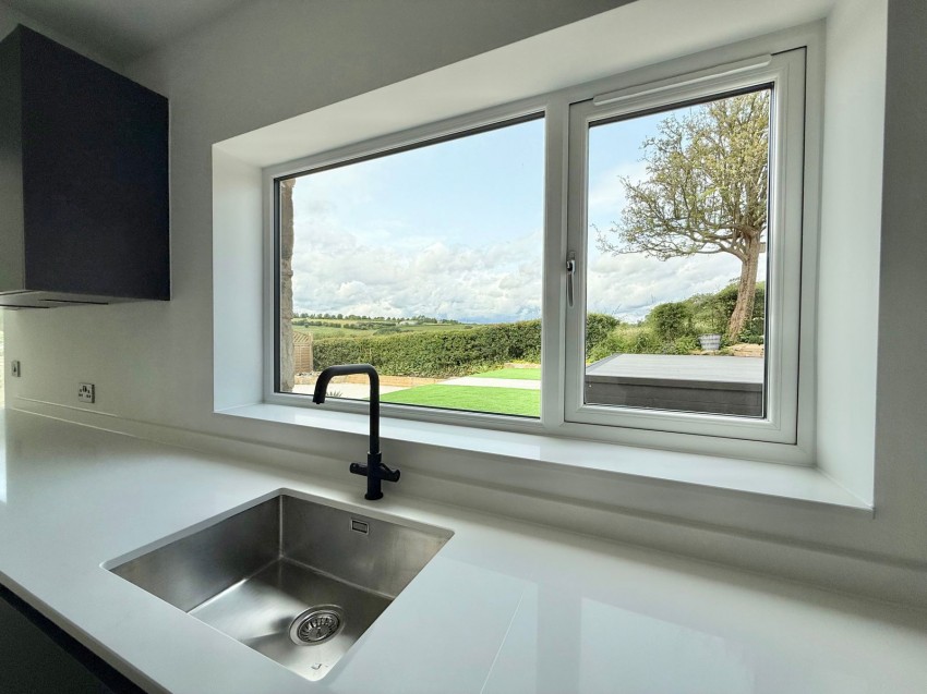 Images for Bardsey, Congreve Way, LS17