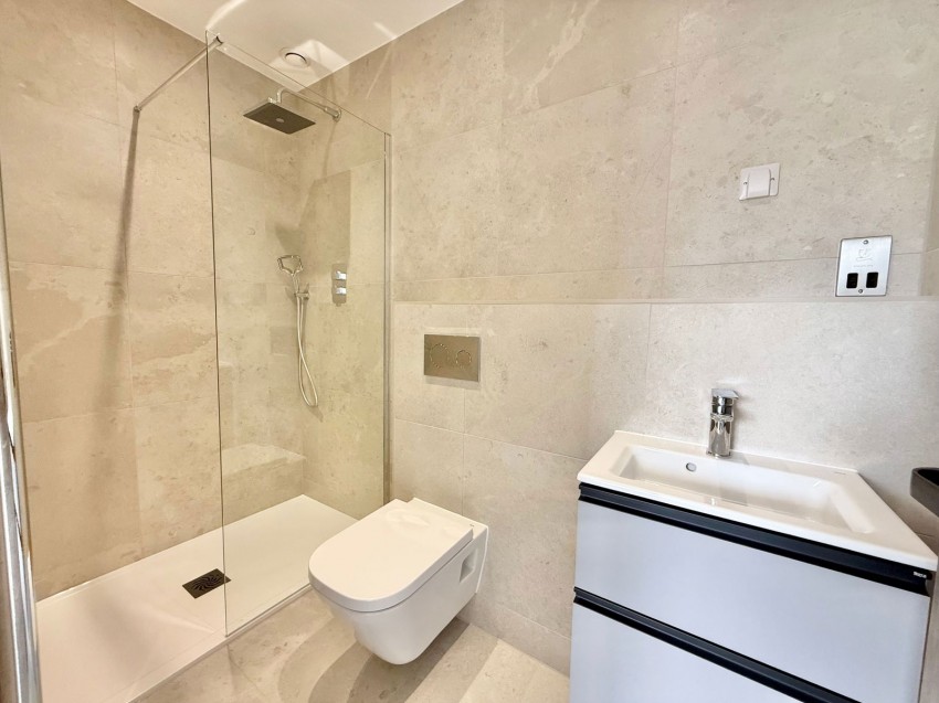 Images for Bardsey, Congreve Way, LS17