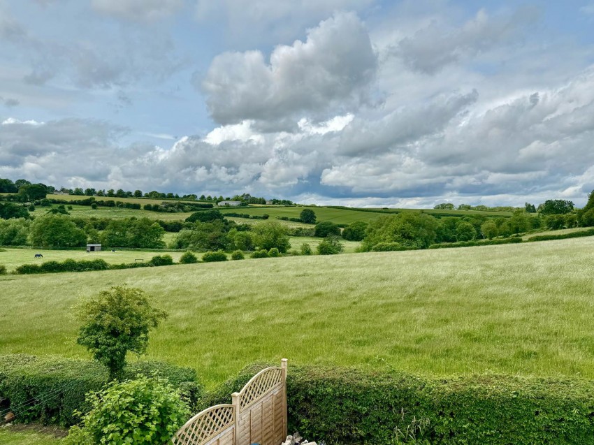 Images for Bardsey, Congreve Way, LS17