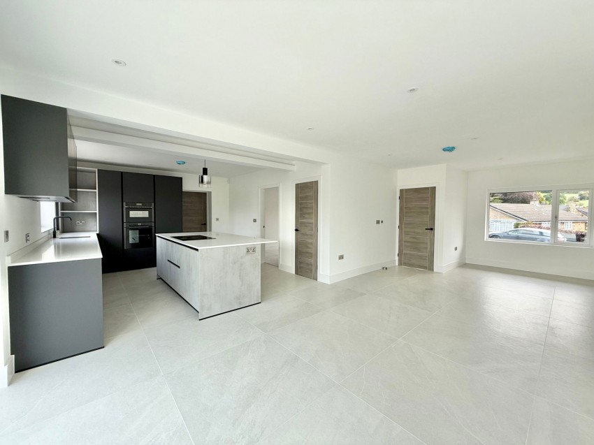 Images for Bardsey, Congreve Way, LS17