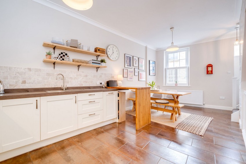 Images for Clifford, Albion Street, LS23 