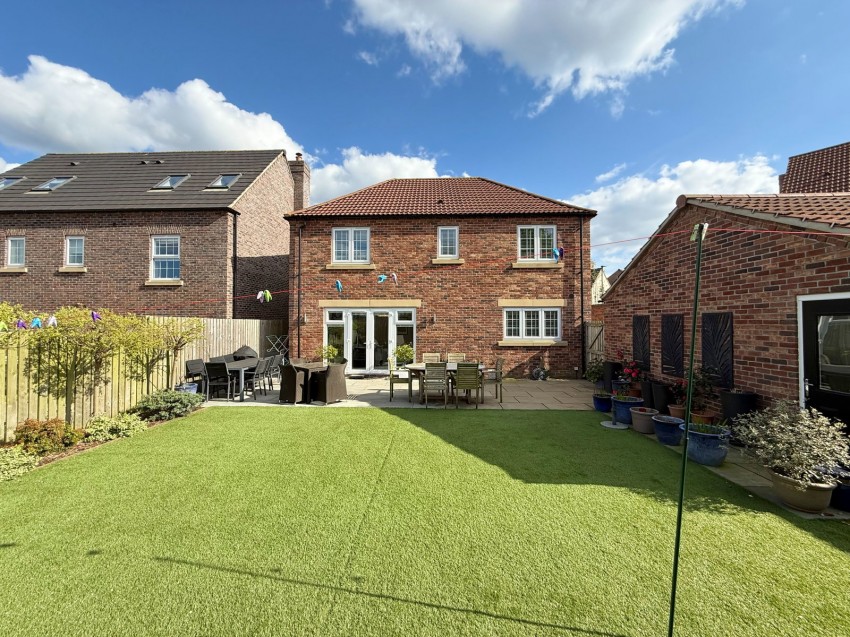 Images for Wetherby ~ Ezart Avenue, LS22  