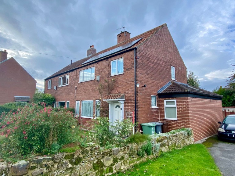 Thorner, Kirkfield Crescent, LS14