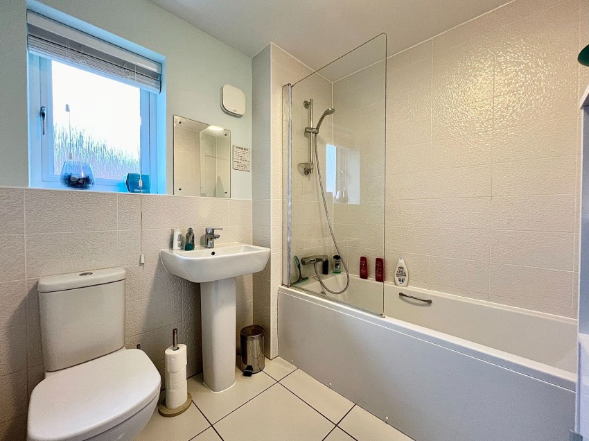 Images for Tockwith, Bramblegate Road, YO26